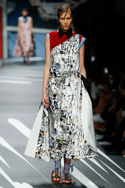 Look 46